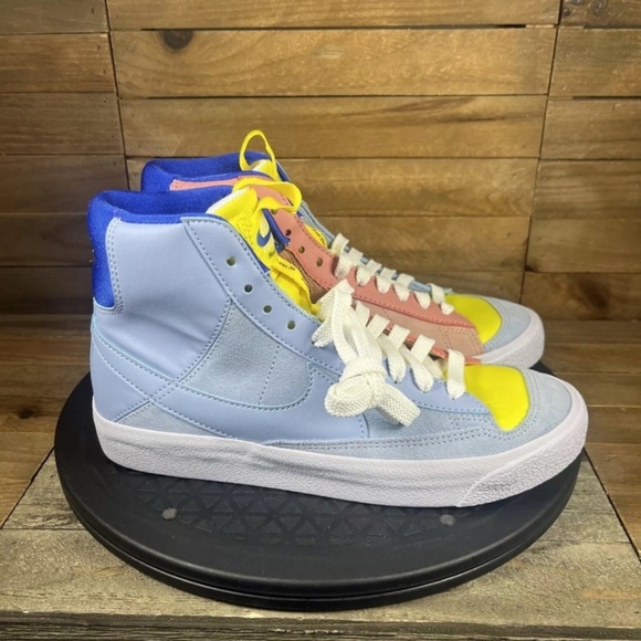 Nike Shoes - Nike Blazer Mid '77 GS Sneakers Multicolor Size 7 Women's or 5.5 Y -High Top Boy